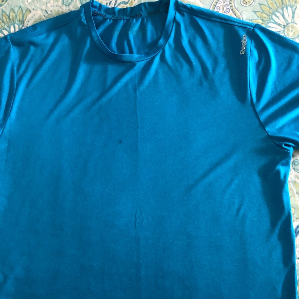 Reebok tee